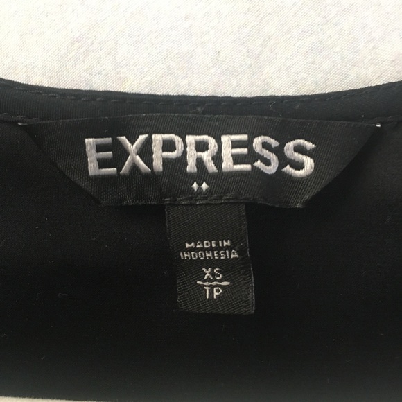 Express Blouse - Picture 3 of 5